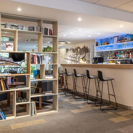 Kyriad Est 3* Le Mans