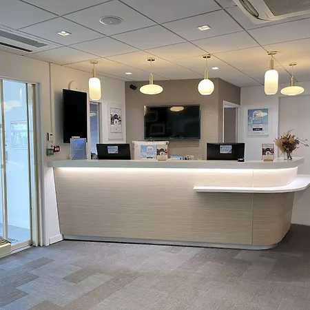 Kyriad Est 3* Le Mans