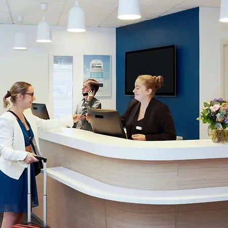 Kyriad Est Hotel Le Mans