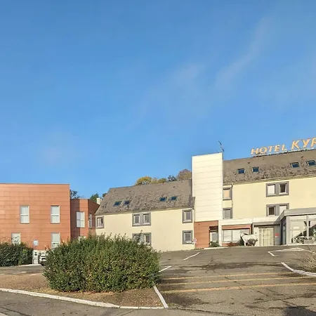 Kyriad Est Hotel 3*