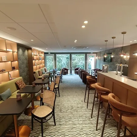 Kyriad Est Hotel Le Mans