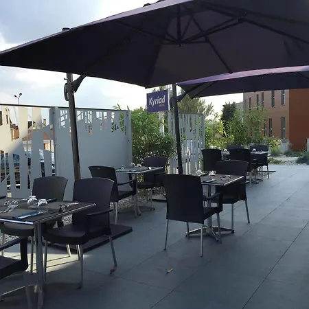 Hotel Kyriad Est