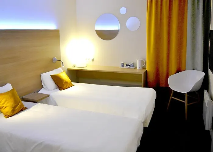 Hotel Kyriad Est Le Mans