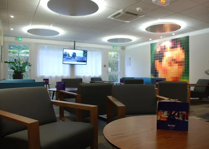 Kyriad Est 3* Le Mans