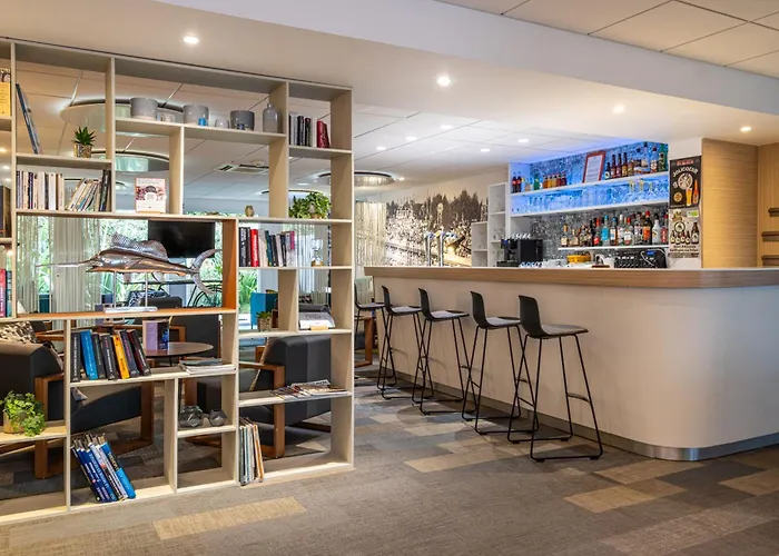 Kyriad Est 3* Le Mans