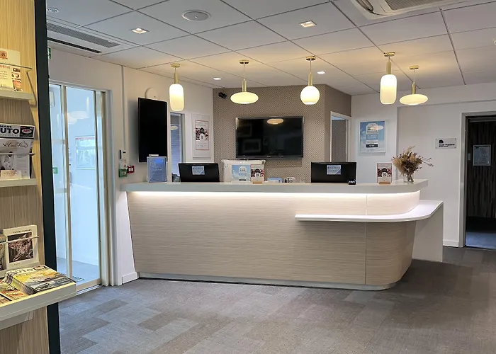 Kyriad Est 3* Le Mans