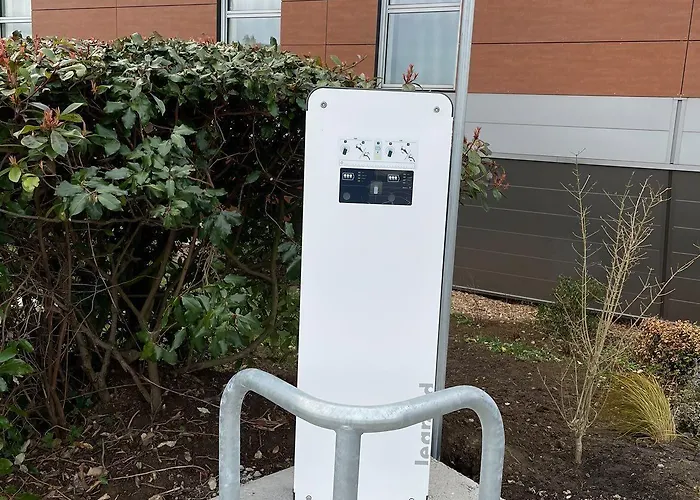 基里亚德东勒芒酒店