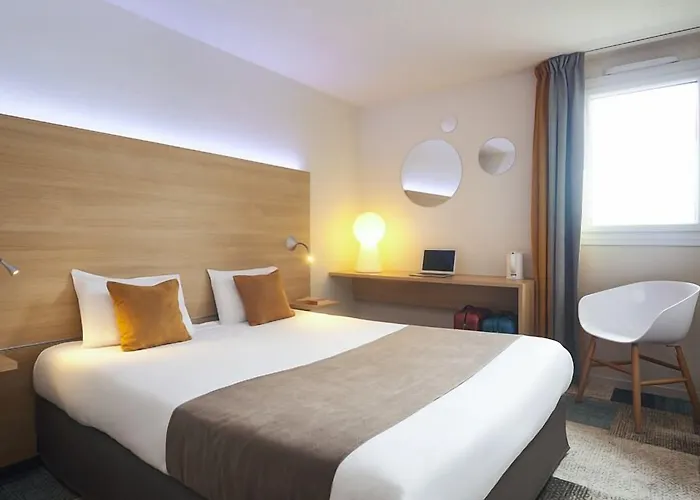 基里亚德东勒芒酒店